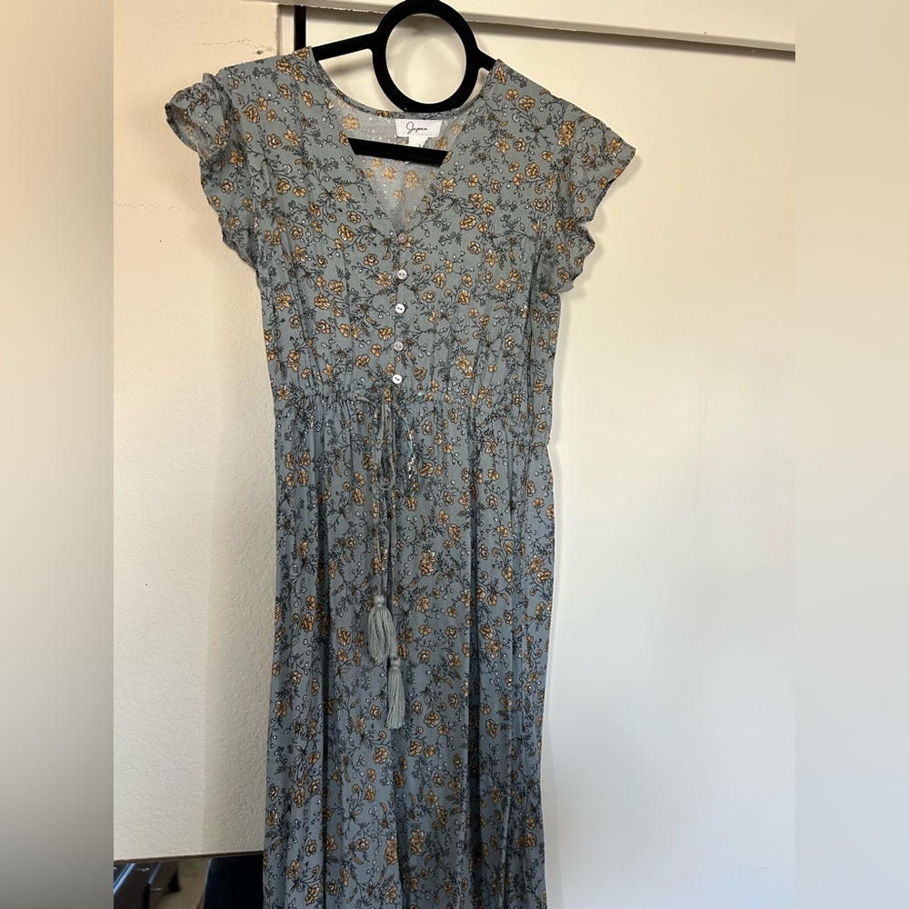 Japna Gray Floral Asymmetrical Dress